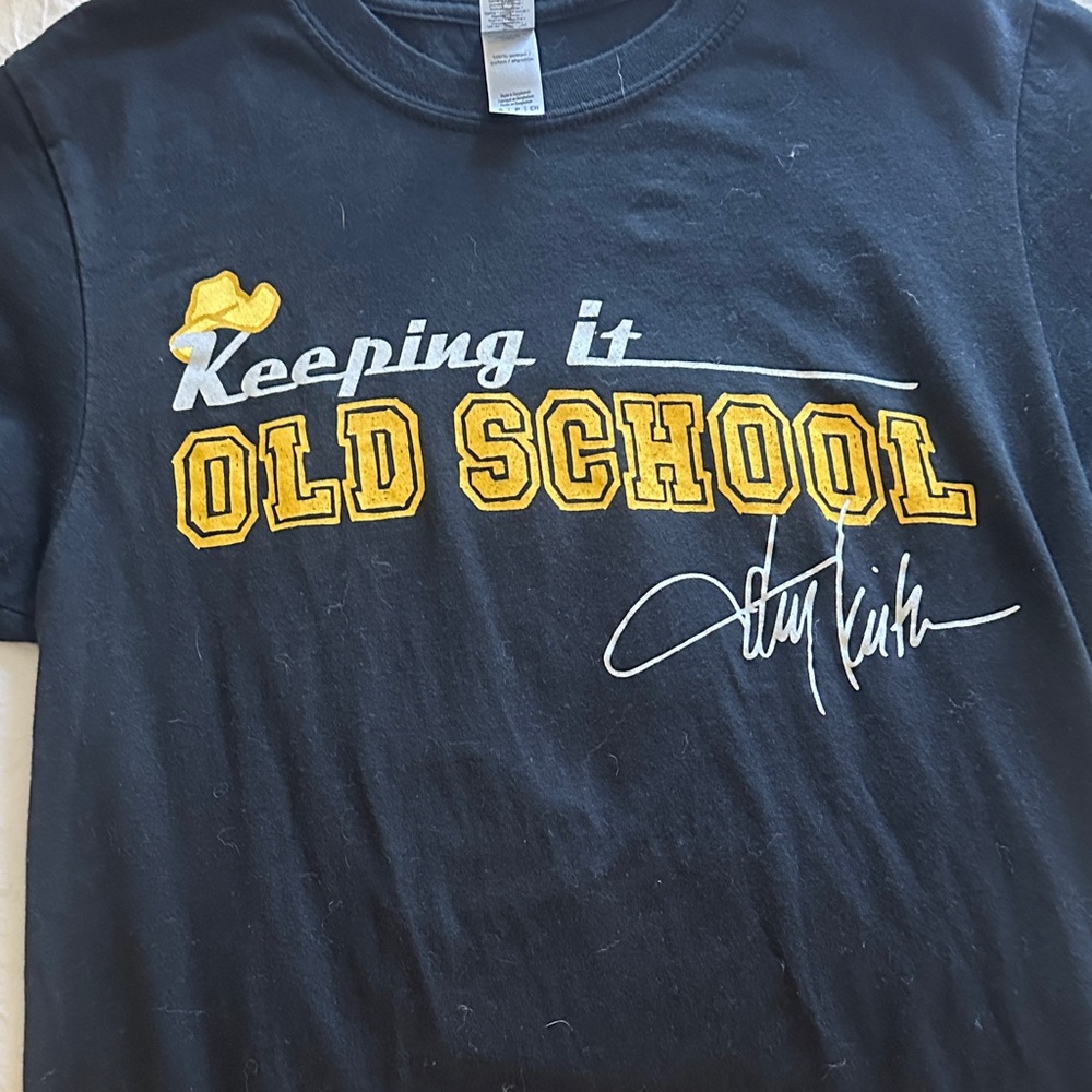 Toby Keith concert T-Shirt! Not many left out there, and a true classic.